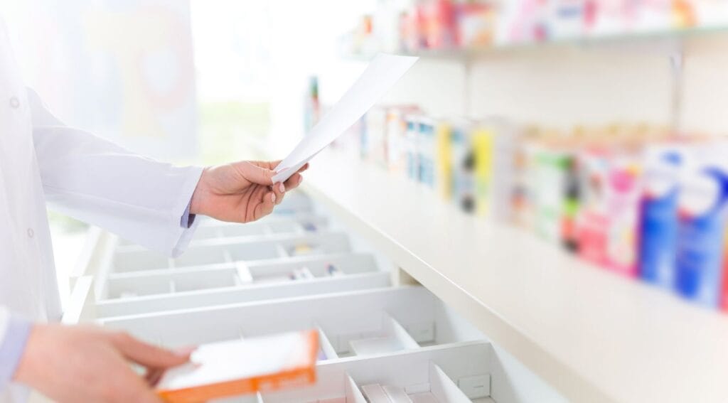 cajonera de farmacia